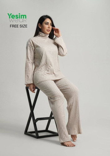 بلوز و شلوار سایز بزرگ مدل یقه اسکی آستین رگلان سایز ۴۴ تا ۴۸